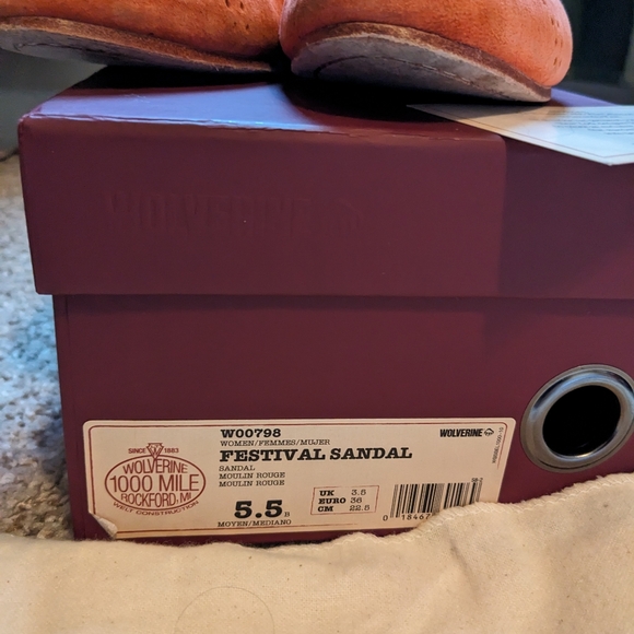 Wolverine 1000 Mile Sandals - Picture 3 of 3